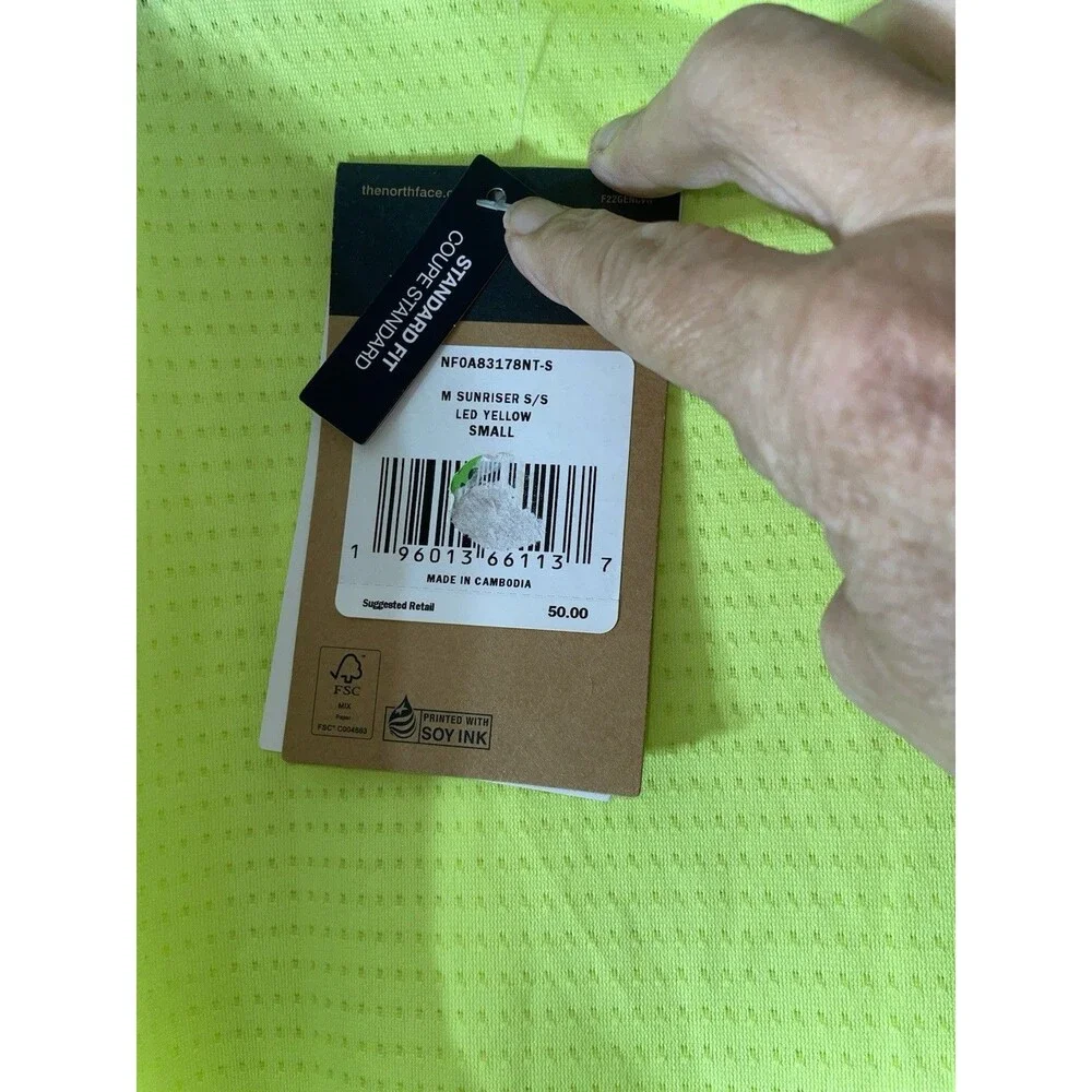 The North Face FlashDry Mesh Performance Tee Mens S LED Yellow NWT